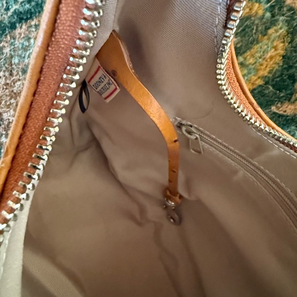 Rare Dooney and Burke ostrich Leather Shoulder Bag - Picture 3 of 4